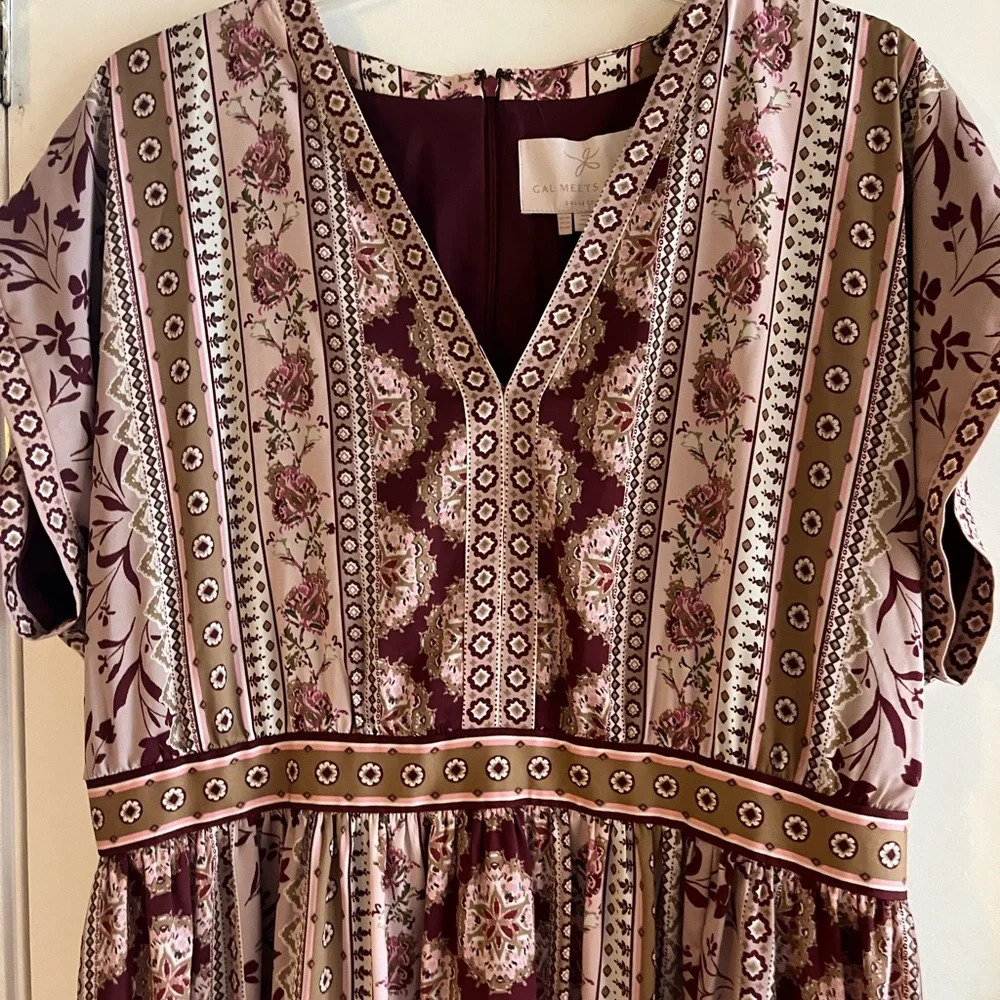 Gal Meets Glam Liza Print Charmeuse Midi Dress - Picture 7 of 9
